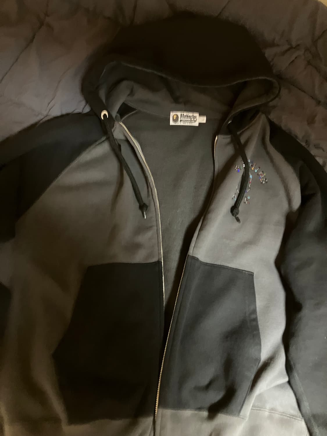 (마지막 가격 내림)베이프 스톤 블랙 컬러 후드집업 L 상품이미지2