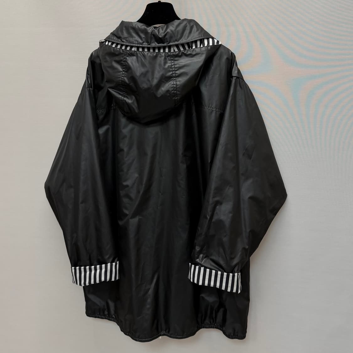 샤넬 블랙 나일론 코코 비치 쉘 파카 재킷( 여성 오버핏 ) 상품이미지5