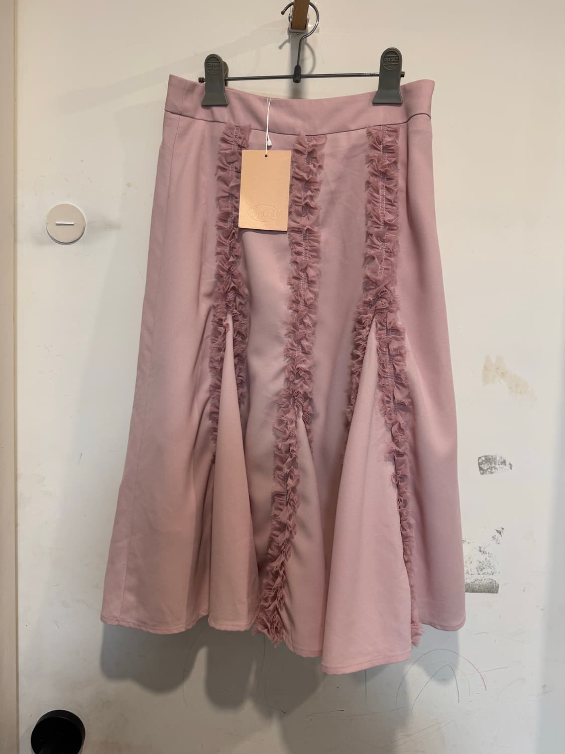 새상품 sinoon 시눈 프릴 미디 스커트 상품이미지4