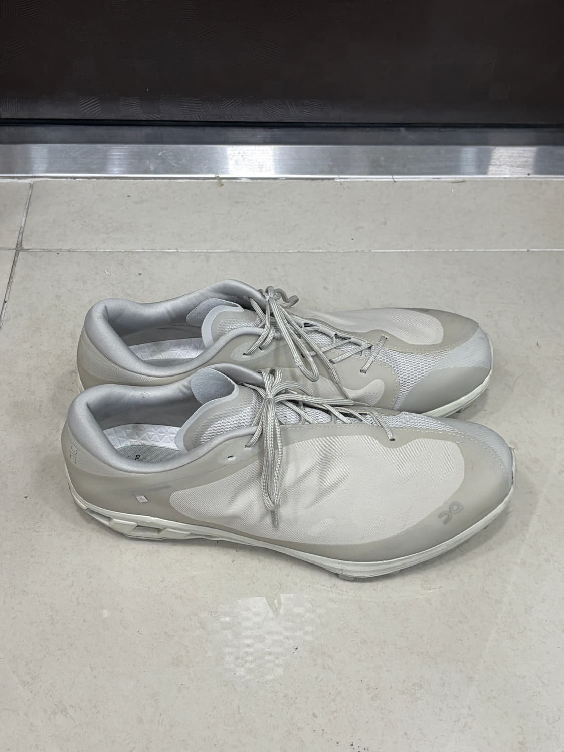 On x paf 클라우드벤처 피크 상품이미지3