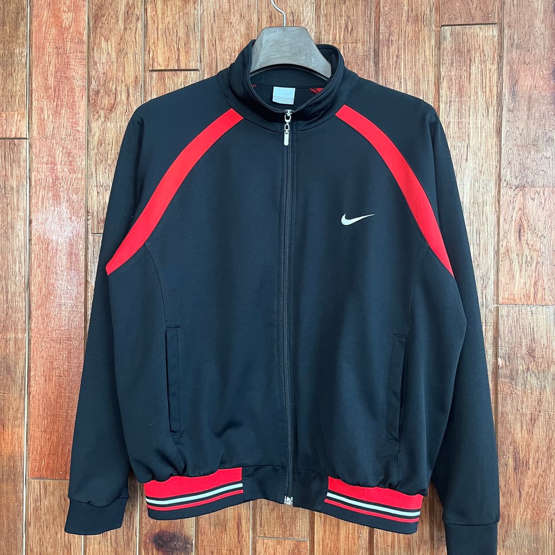 Nike 블랙 져지 상품이미지1