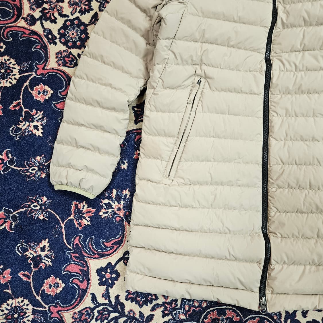 네파(Napa) 21fw 경량 덕다운 하프 패딩 90 size 상품이미지5