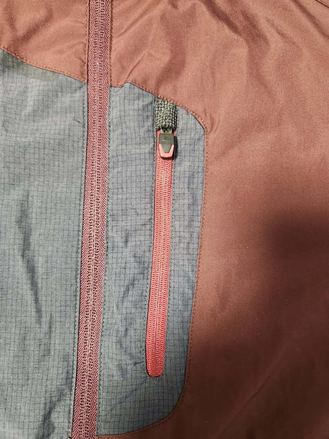 새상품급)르카프 등산 바람막이 사이즈100 L

여러 중고사이트에도 같이 상품이미지5