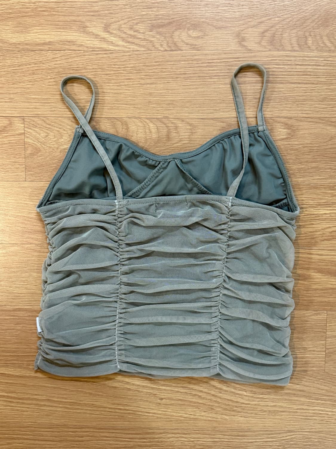 애즈온 land sleeveless 카키 쉬폰 나시 상품이미지3