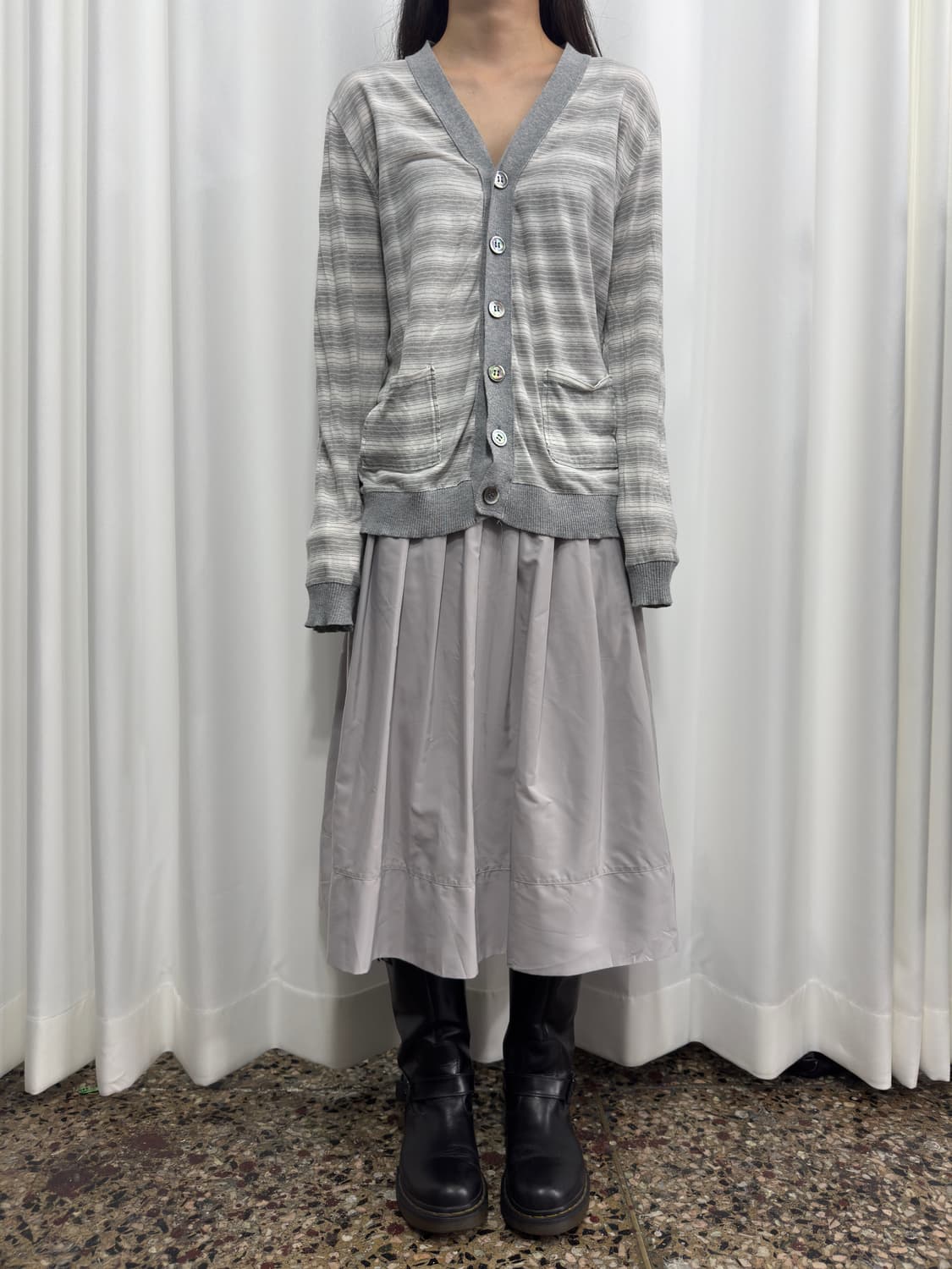 soft gray stripe cardigan 상품이미지3