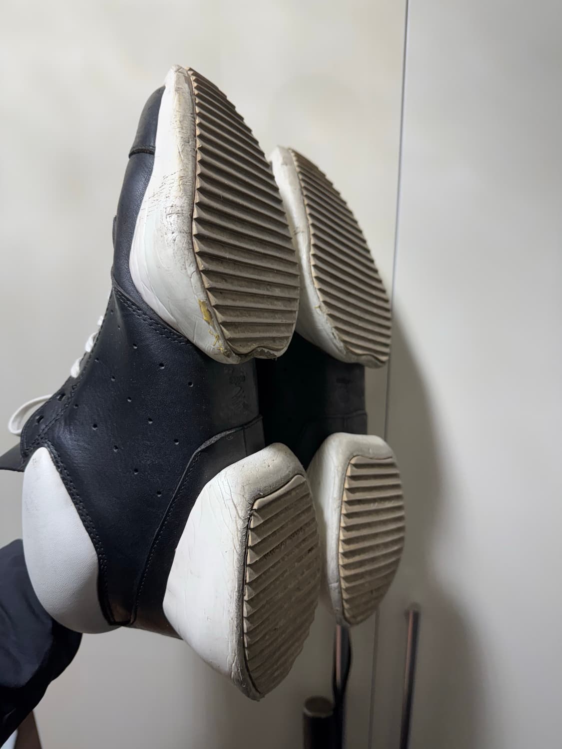 릭오웬스 아디다스 러너 44 290 상품이미지5