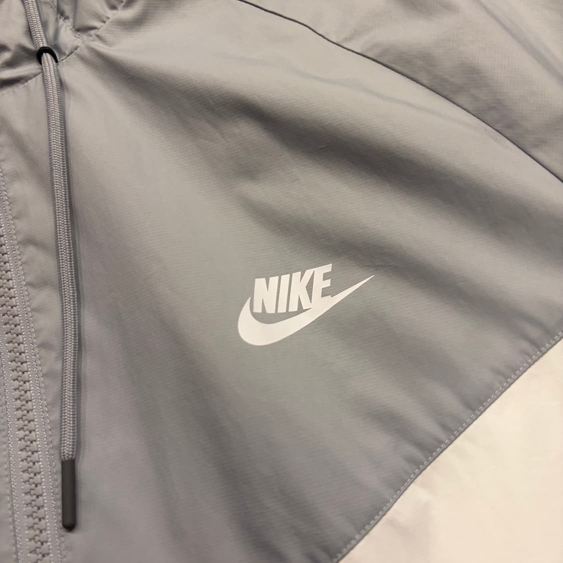 [2XL] 나이키 윈드러너 바람막이 자켓 화이트 C927 상품이미지4
