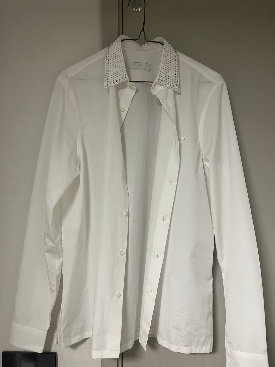 21fw 프라다 스터드 셔츠 상품이미지2