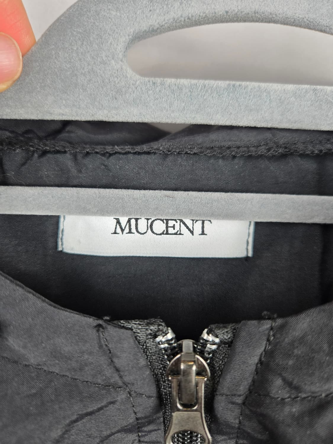 [무료배송]무센트 F 공용 테크 나일론 후드 베스트 아노락 조끼 상품이미지8