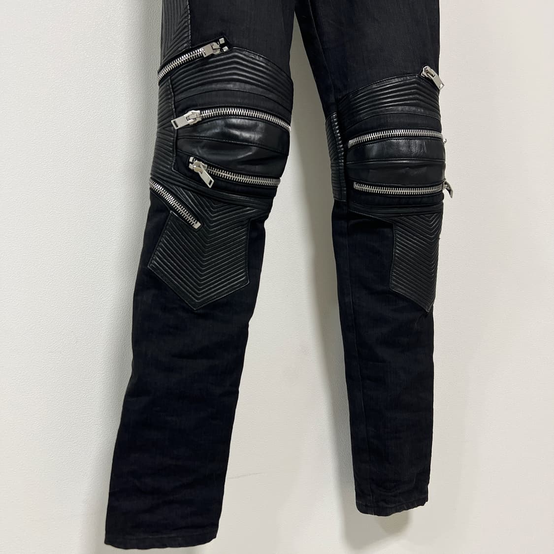 생로랑 15FW 레더 패널진 상품이미지4