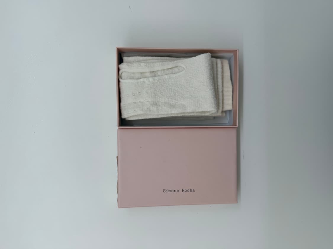 시몬로샤 컷아웃 삭스  상품이미지2