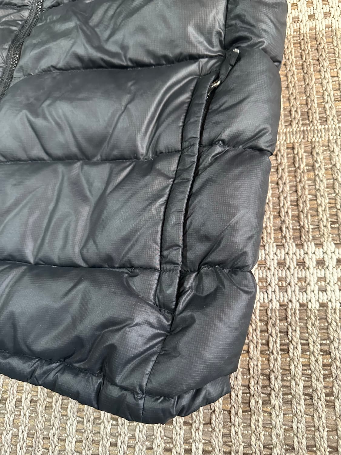 노스페이스 700 패딩 조끼 블랙 95 상품이미지5