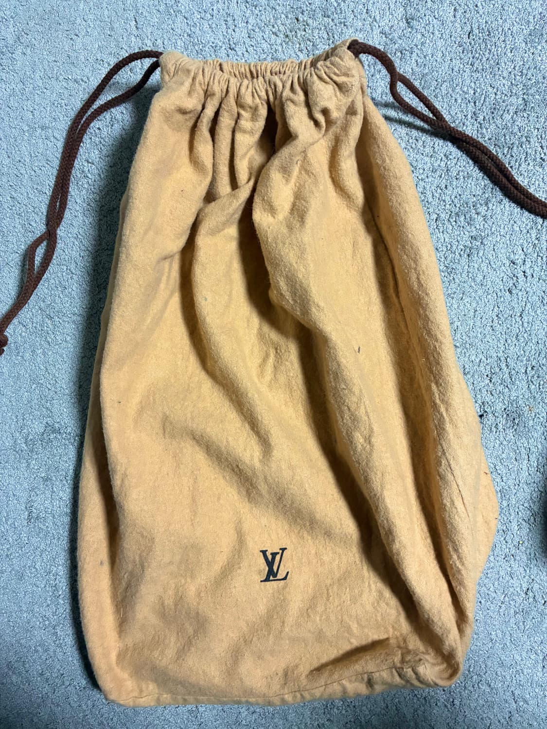 루이비통 삭데폴 에삐 상품이미지4