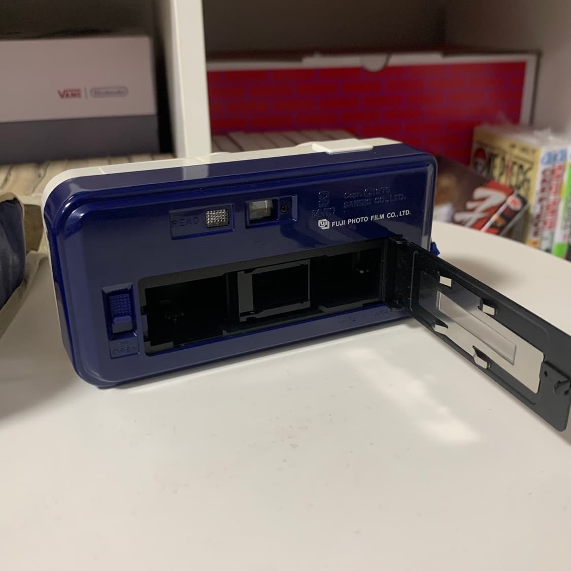 🎀76‘s 헬로키티 필름카메라 (작동X) 상품이미지3