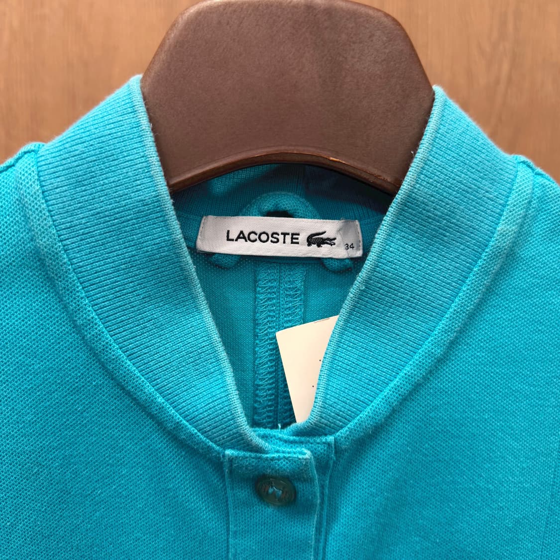 라코스테 슬리브리스 피케 원피스 로고 자수 핀턱 플리츠 버튼 디테일 민트 상품이미지7