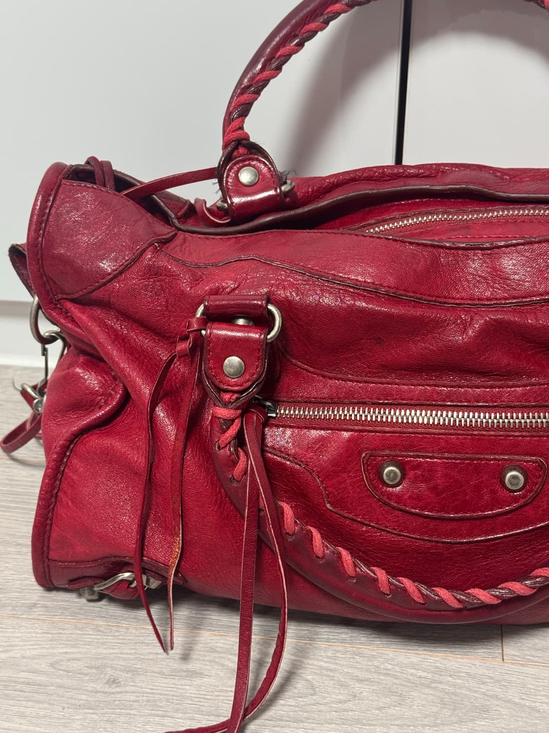 발렌시아가 빈티지 모터백 가방 레드 미디움 상품이미지8