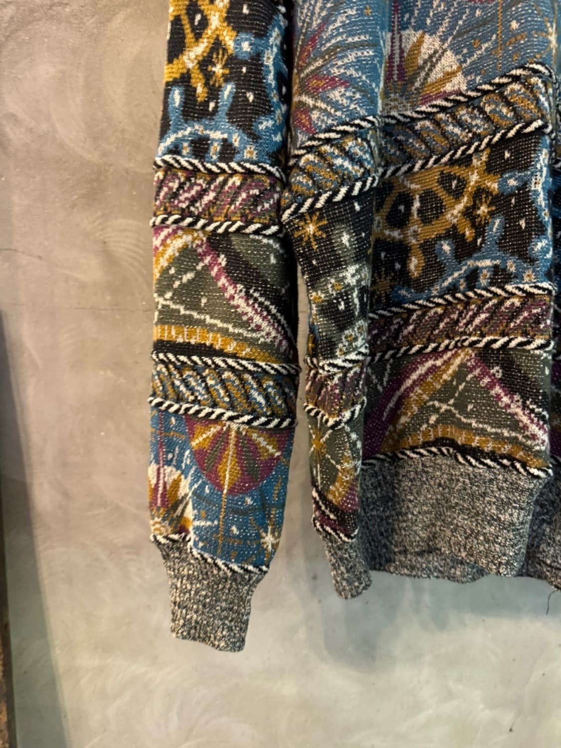 미쏘니 패턴 니트 100 상품이미지5