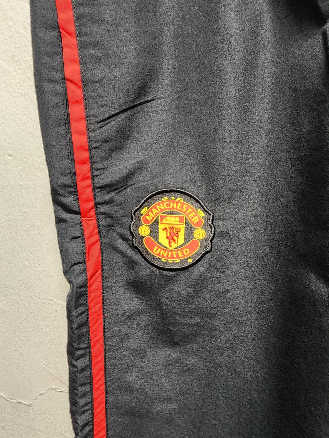 나이키 x 맨유 루즈핏 트레이닝 바지 상품이미지4