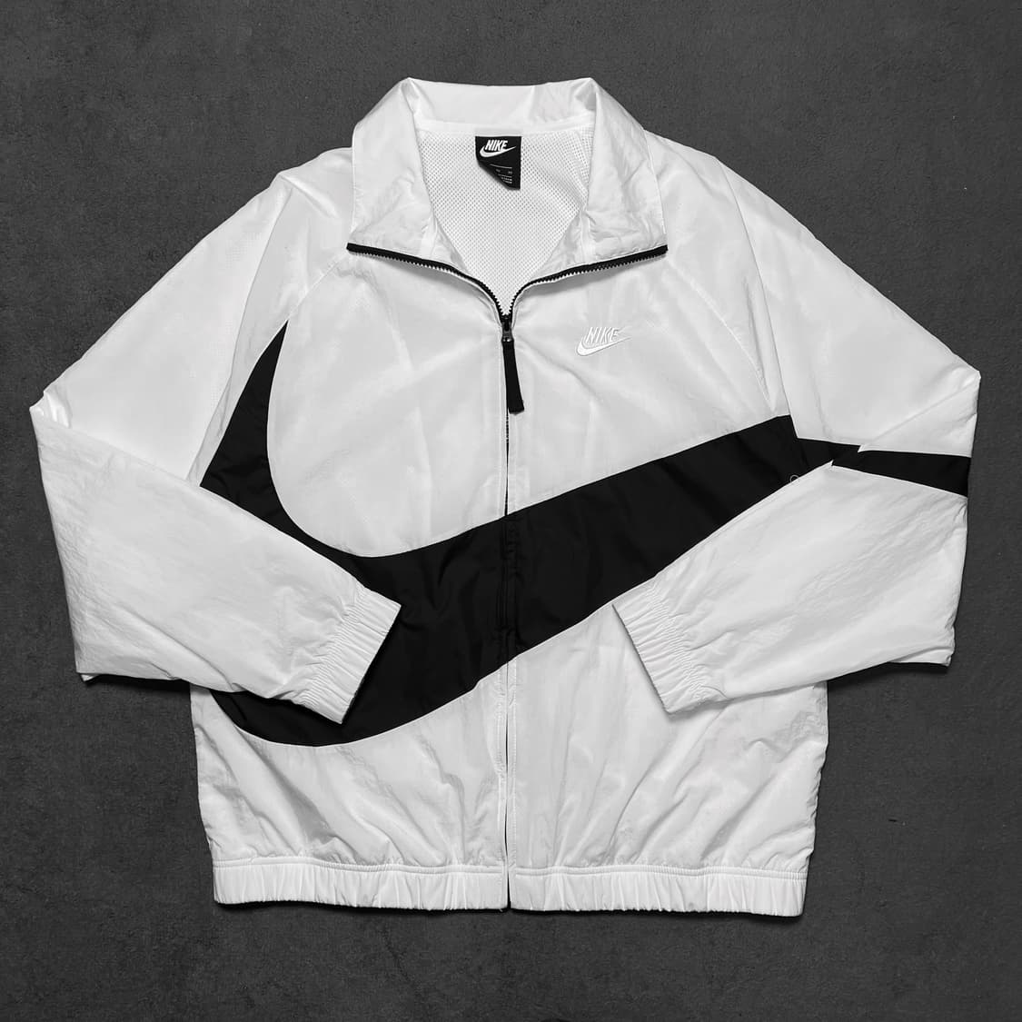 나이키 빅스우시 바람막이 상품이미지1