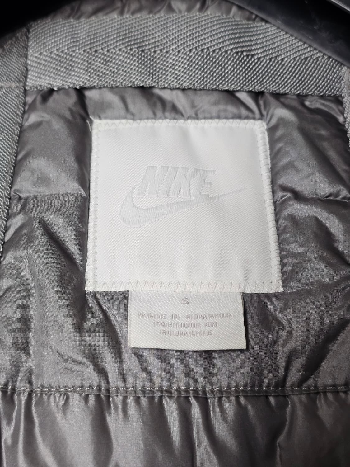 나이키X스톤아일랜드 무솔라고마타 자켓 상품이미지7