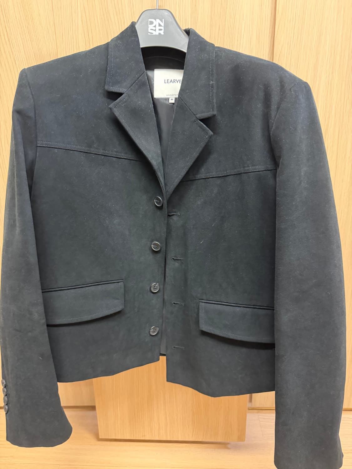 [M] 르아브 도미넌트 크롭 너치드 자켓 상품이미지2