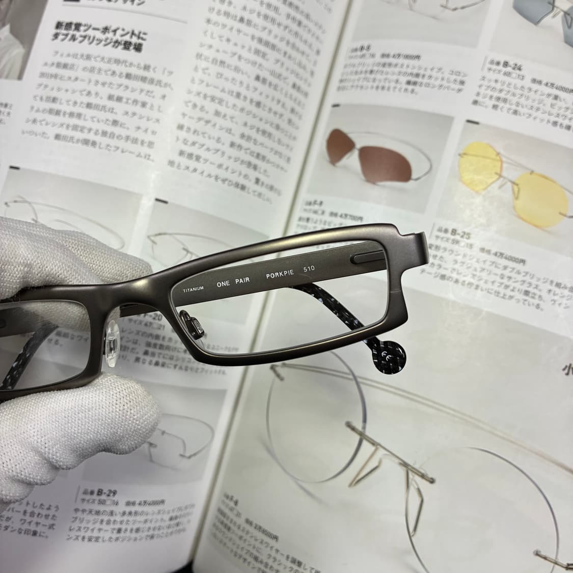 l.a. EYEWORKS 엘에이 아이웍스 티타늄 실버 안경 상품이미지2