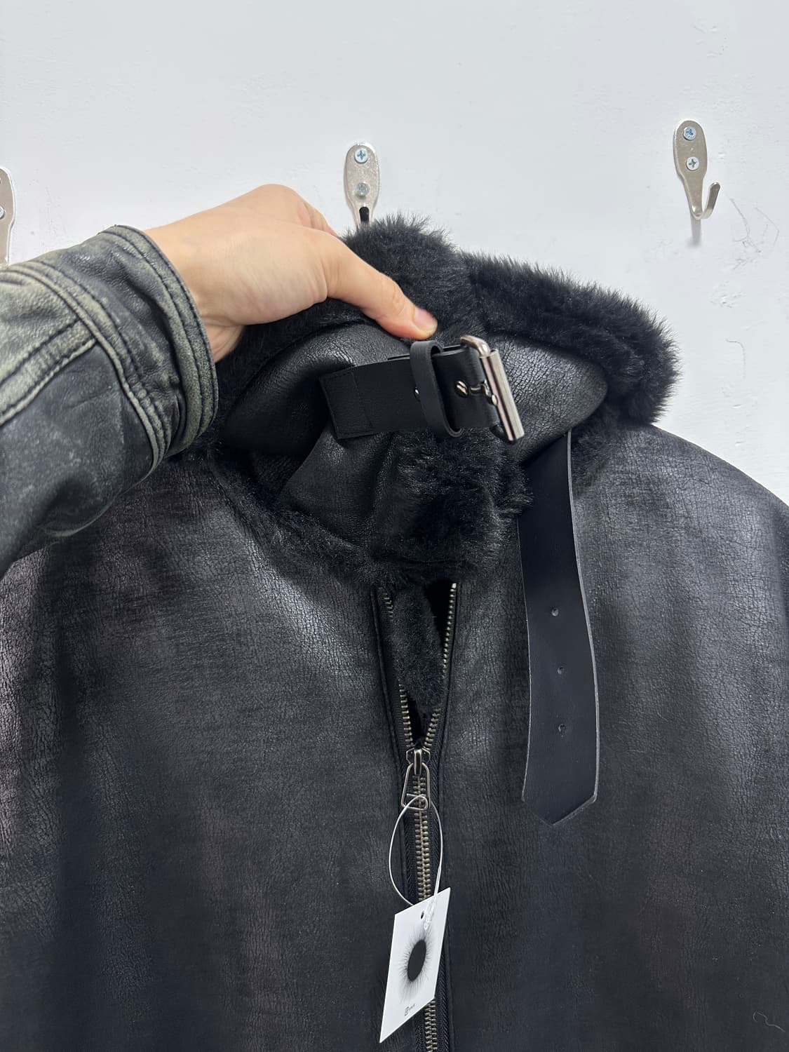 Vintage black fur mustang  상품이미지5