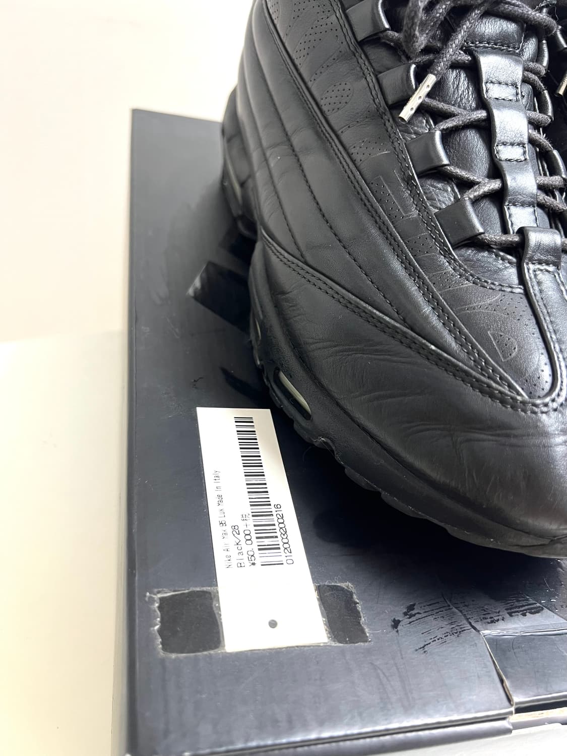 [280] 나이키 x 슈프림 에어맥스 95 럭스 트리플 블랙 상품이미지9