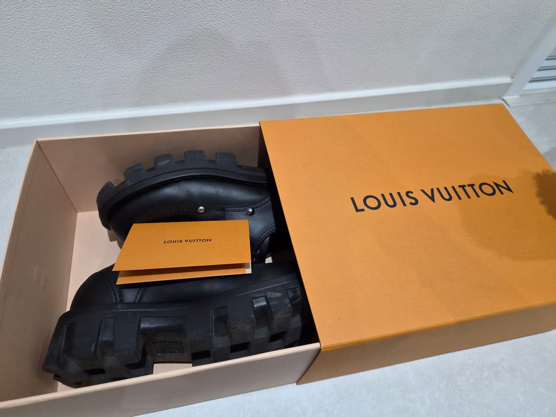 24 시즌 루이비통 체커더비 7.5 사이즈 상품이미지8