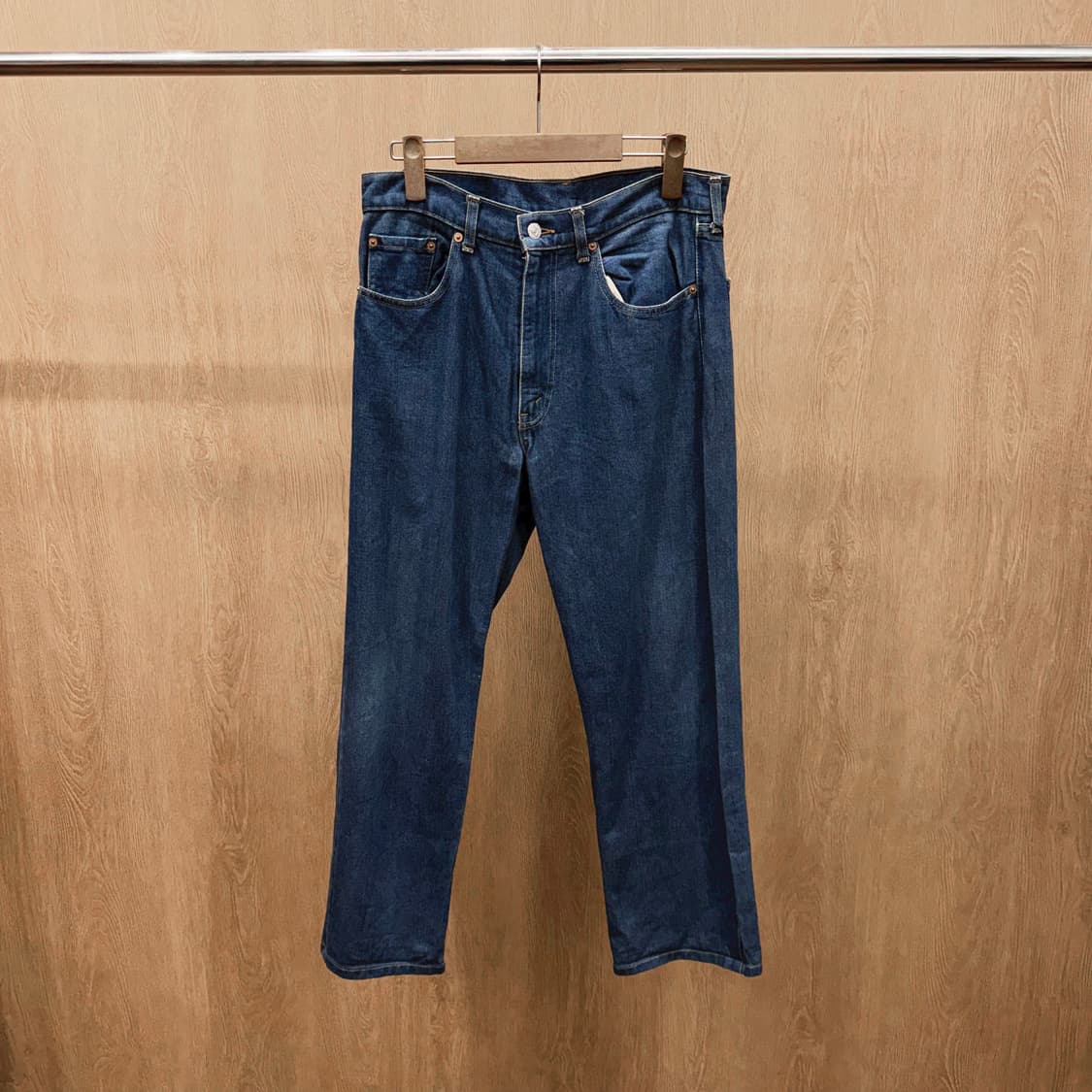 리바이스 512 데님 팬츠 포켓 화이트 로고 탭 디테일 스트레이트핏 블루 상품이미지2