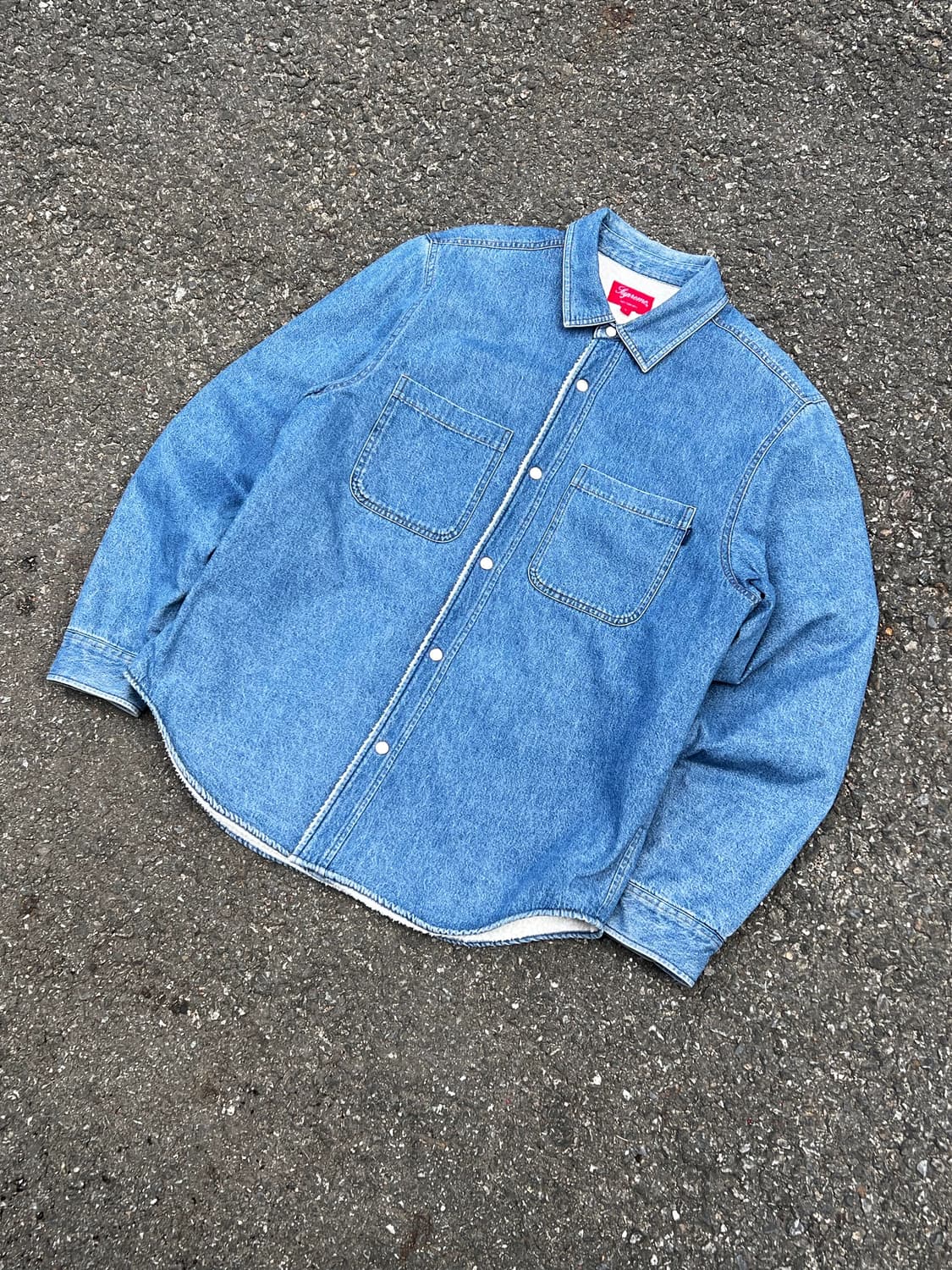 Supreme Sherpa Lined Denim Shirt Jacket 상품이미지5