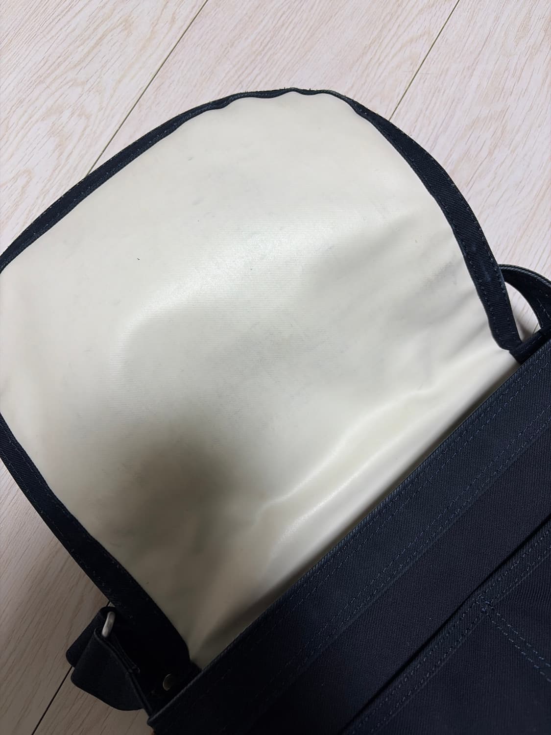 요시다포터 걸 크로스백 네이비 상품이미지4