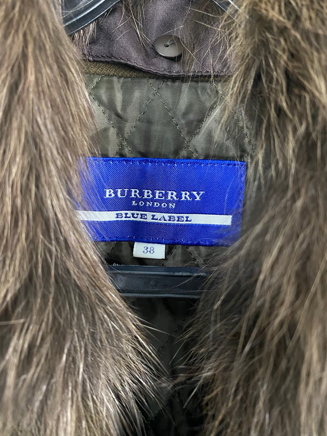 버버리 블루라벨 브라운 퍼 퀄팅 자켓 38 상품이미지4