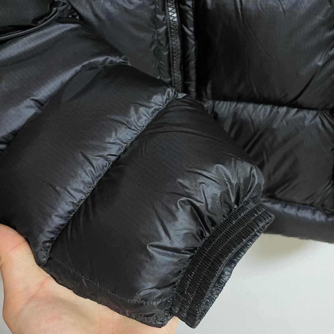 [L]24fw cp컴퍼니 dd쉘 구스다운 논후드 패딩 상품이미지5