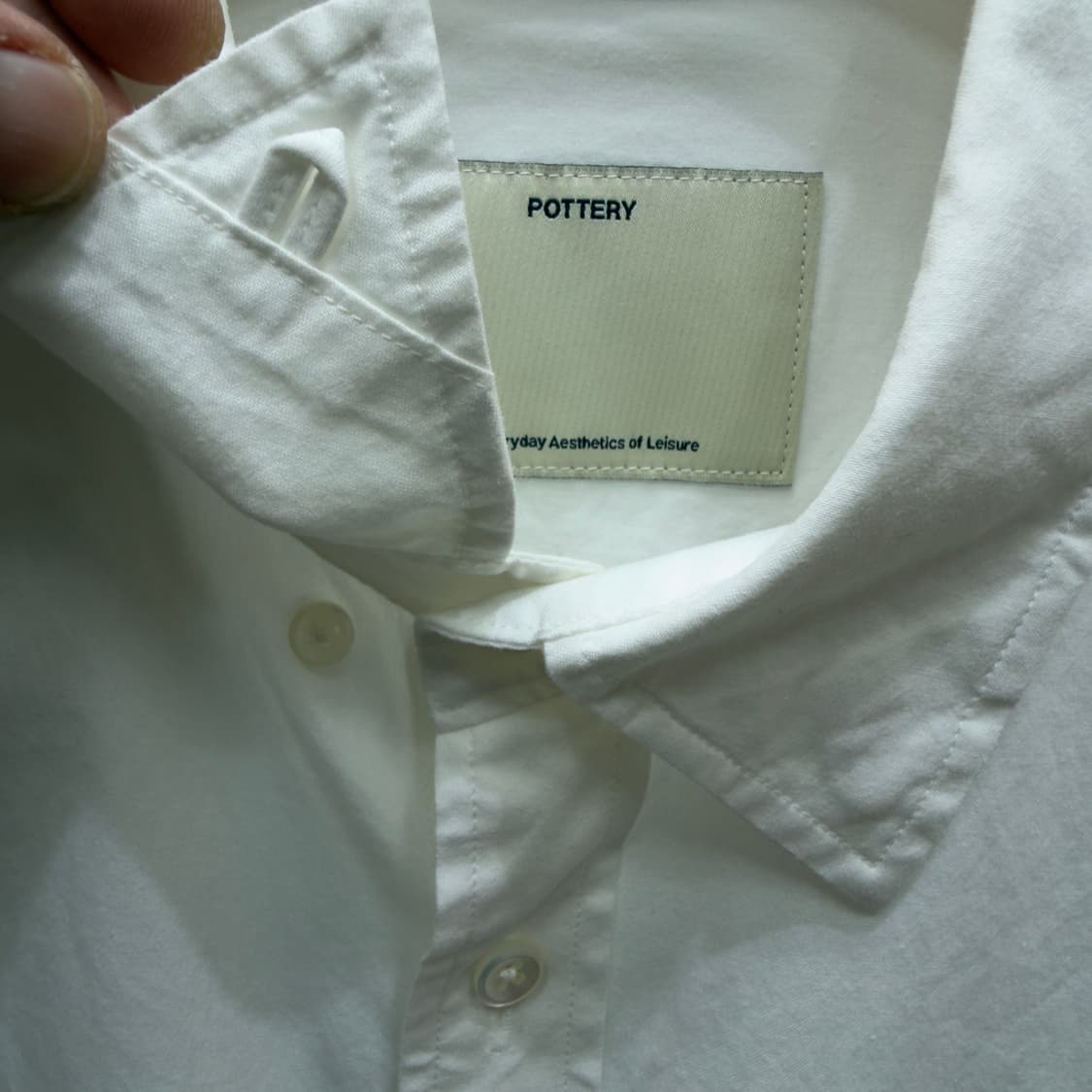 포터리 컴포트 화이트 셔츠 4 상품이미지6