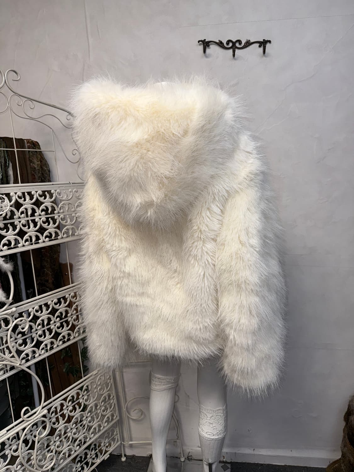 White over fur hood zipup 상품이미지6
