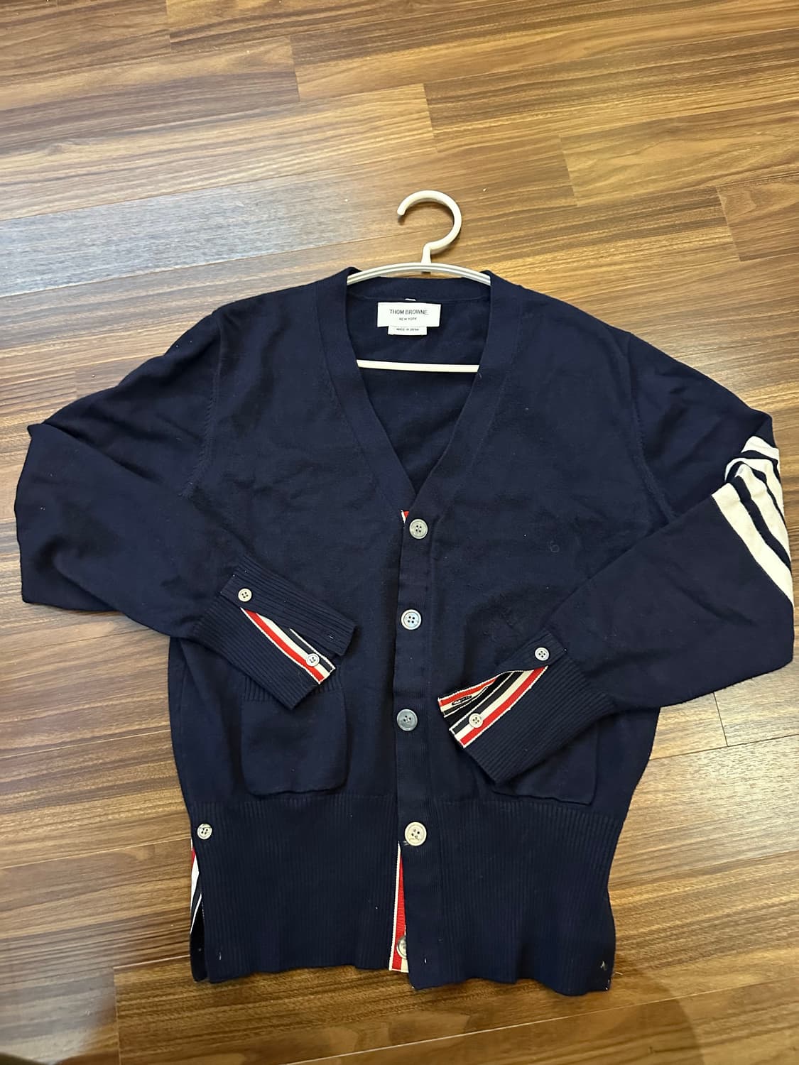 톰브라운 네이비 가디건 2사이즈 상품이미지1