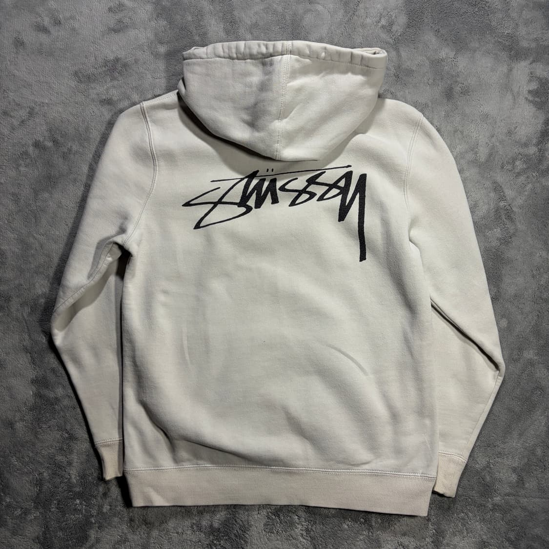 스투시 스몰로고 후드티 상품이미지3