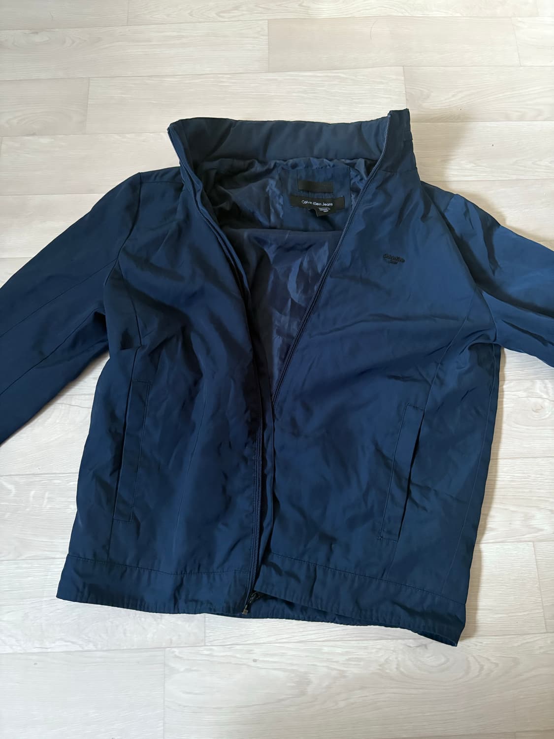 캘빈 바람막이 상품이미지1