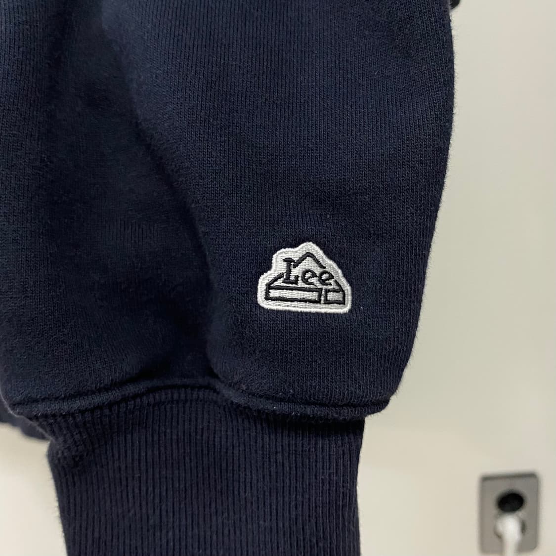 Lee 체인 트위치 로고 후드 티셔츠 네이비 상품이미지4