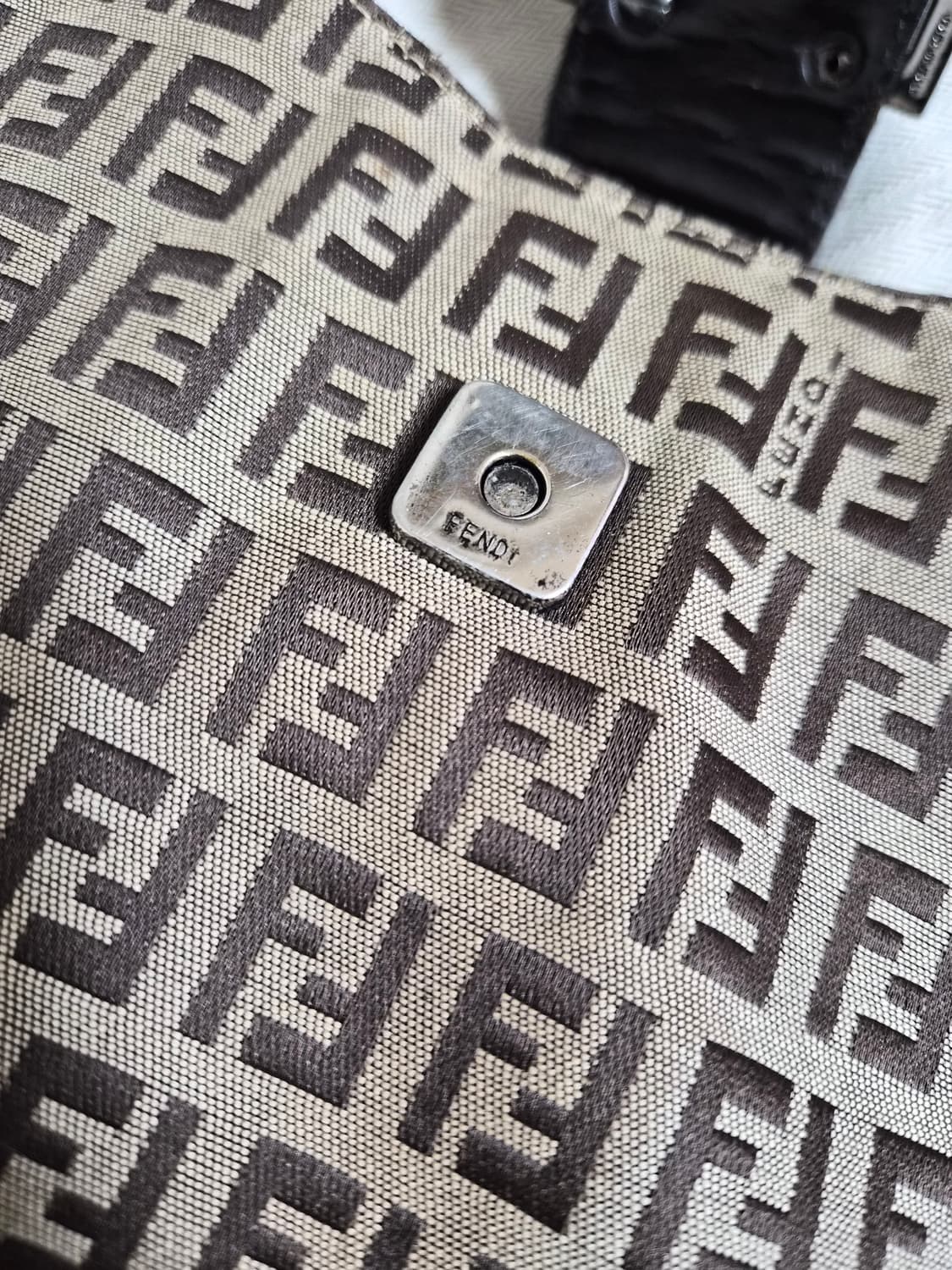 펜디정품 숄더백 28x17 상품이미지6