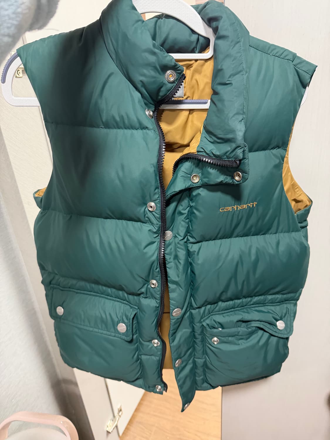 칼하트 패딩조끼 상품이미지1