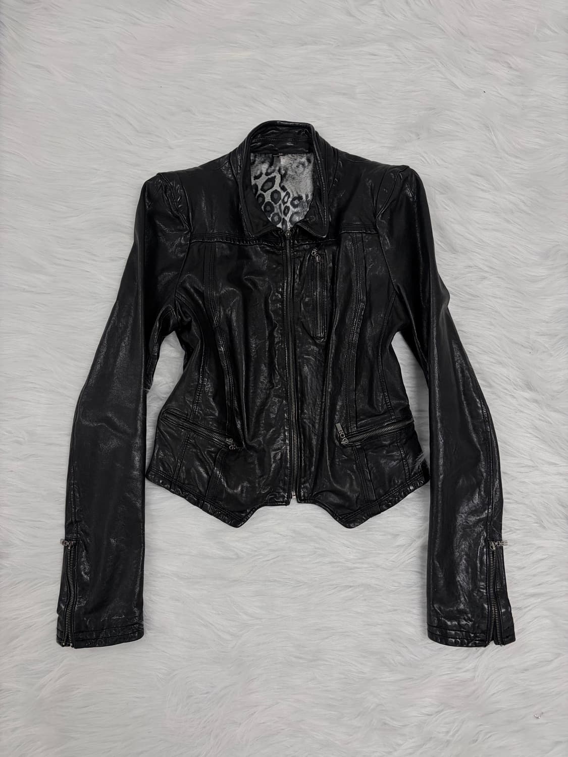 00s 슬림핏 양가죽 리얼레더 크롭 자켓 레오파드 안감 갸루펑크 락시크  상품이미지1