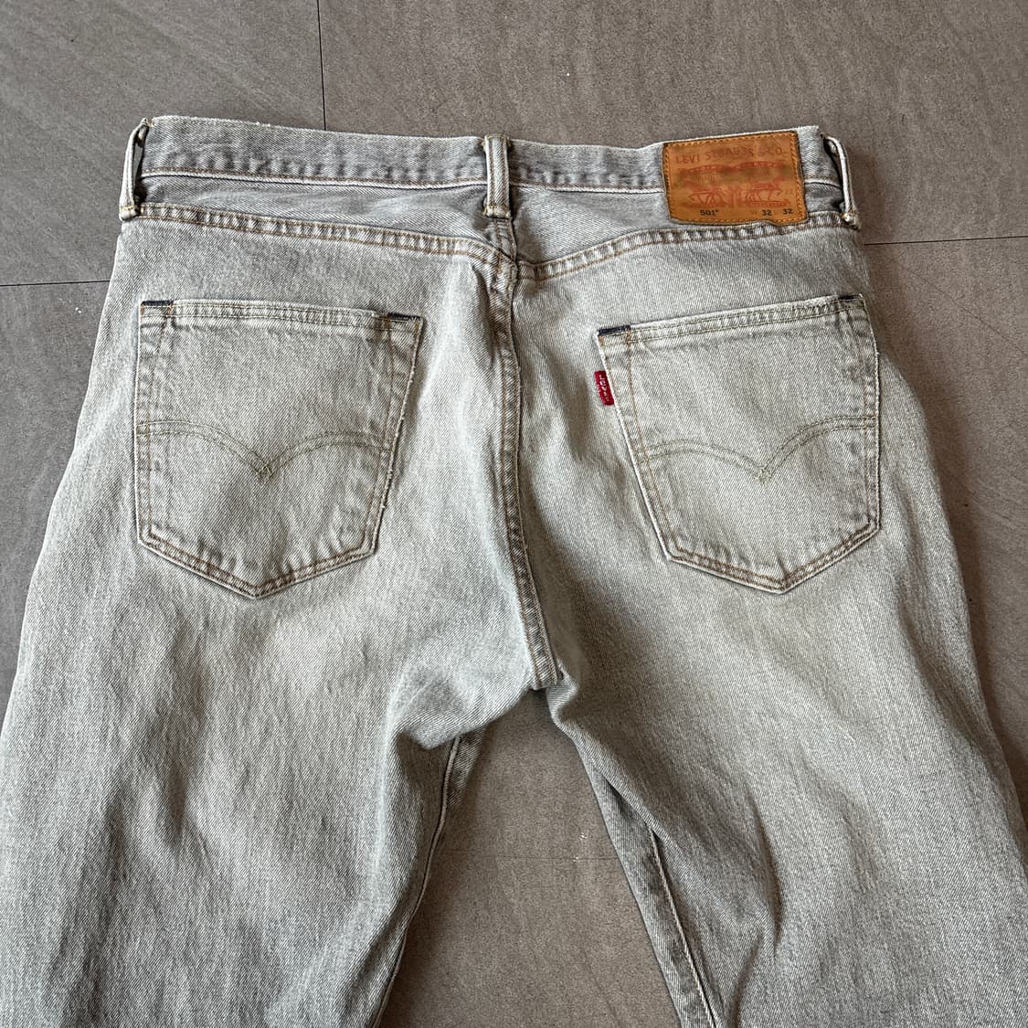 리바이스 정품 501 라이트그레이 데님 팬츠 상품이미지7