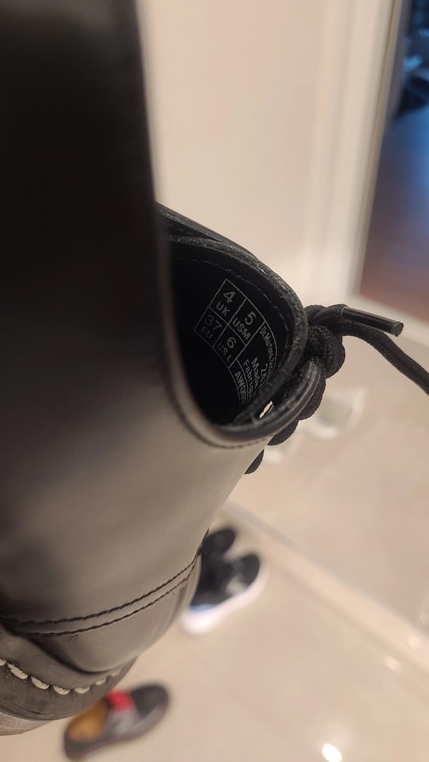 닥터마틴 1461 스무스 블랙 UK4 상품이미지2