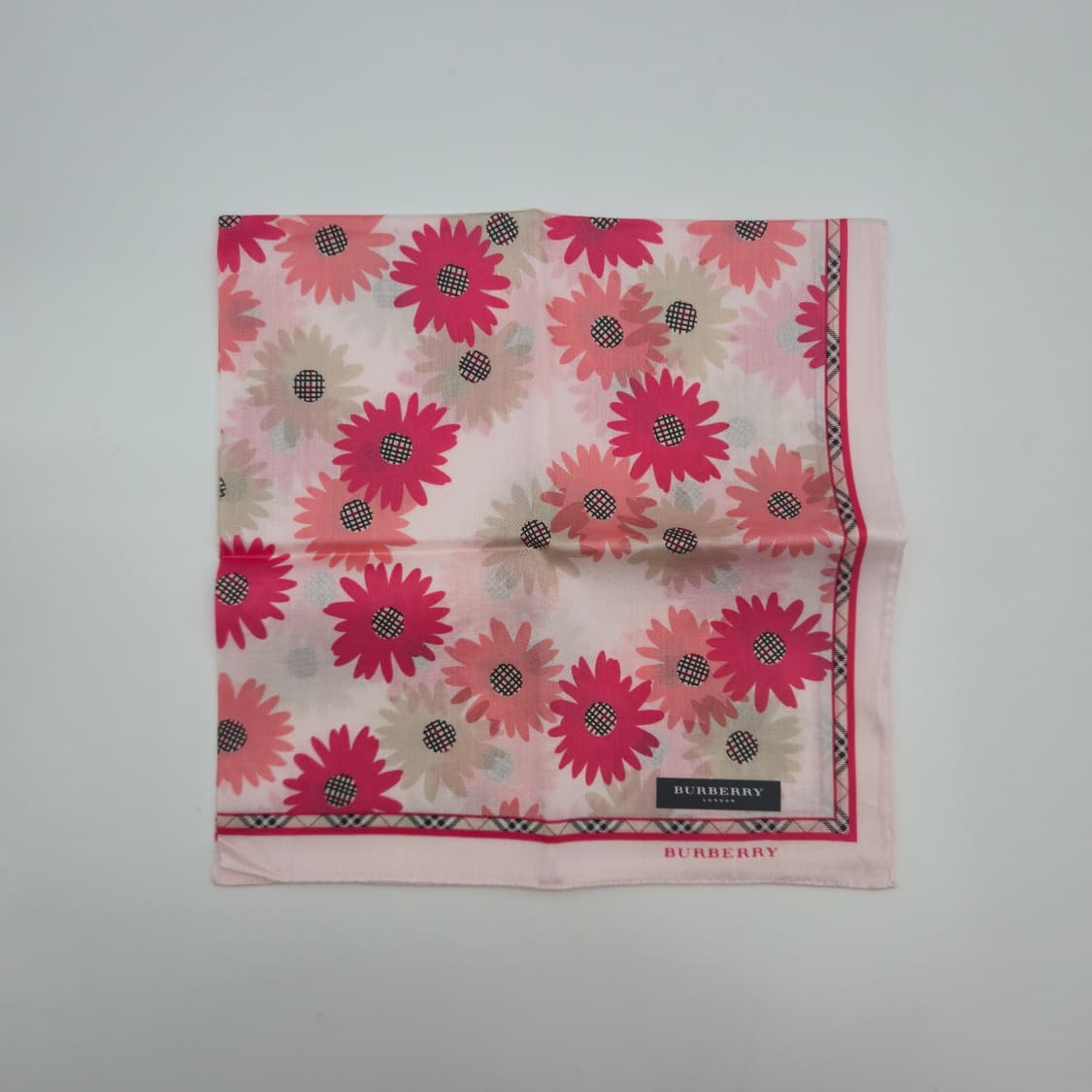 버버리 손수건 스카프 [JRCFSB11735-1228-13] 상품이미지3