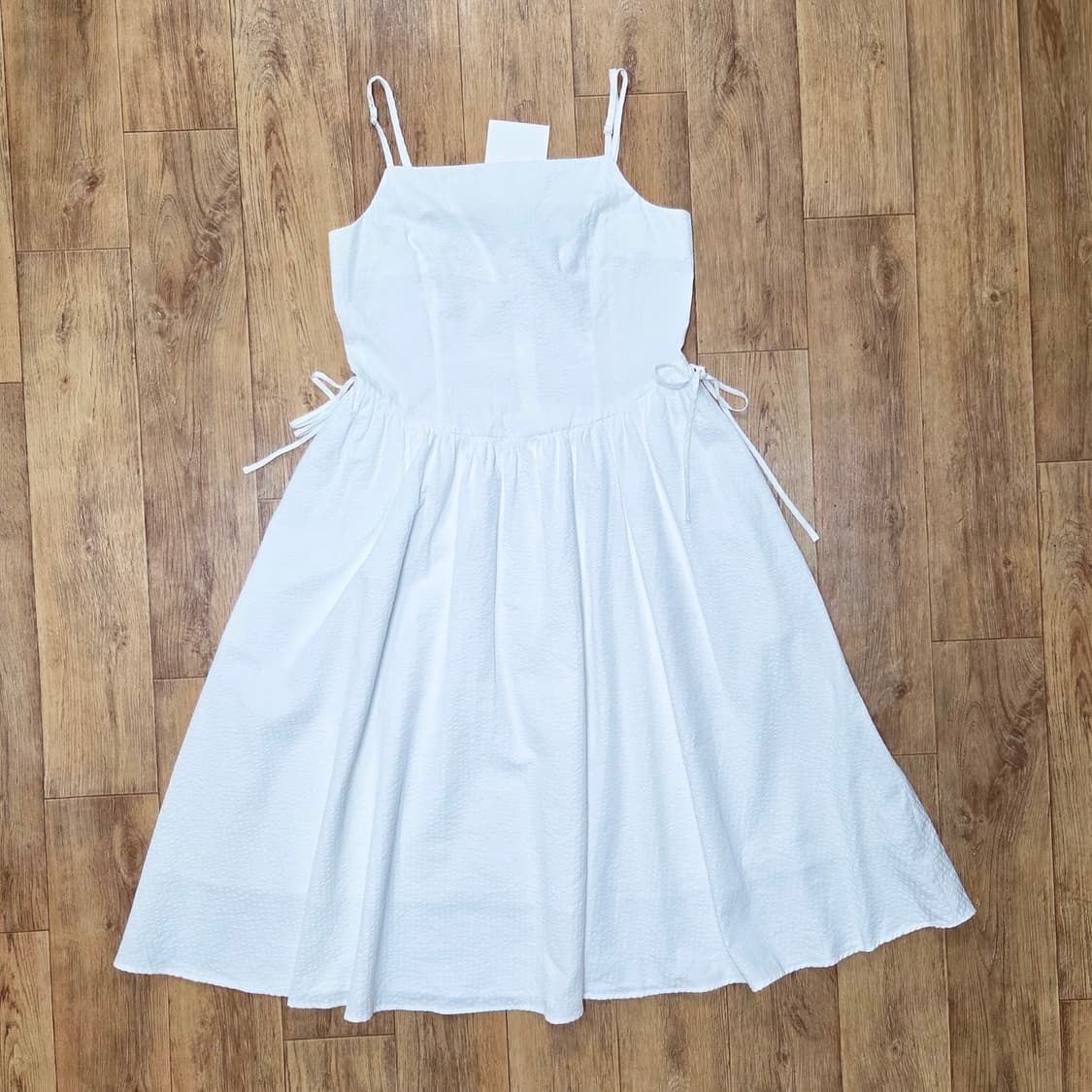 룩캐스트(LOOKCAST) 제인 시어서커 스트라이프 원피스 66 새상품 상품이미지4