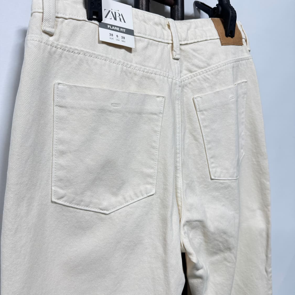 ZARA 자라 플레어 핏 크림 팬츠 38 새제품 상품이미지4