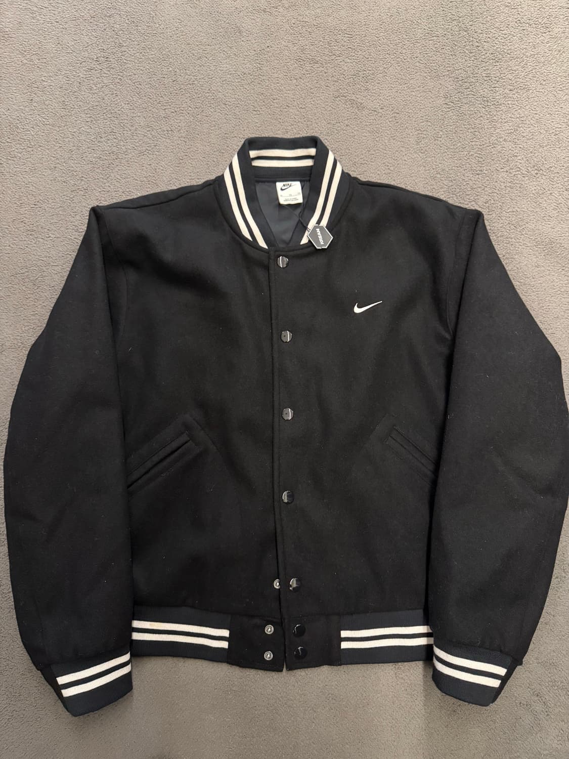 나이키 NRG 바시티 자켓 새상품 처분  상품이미지1