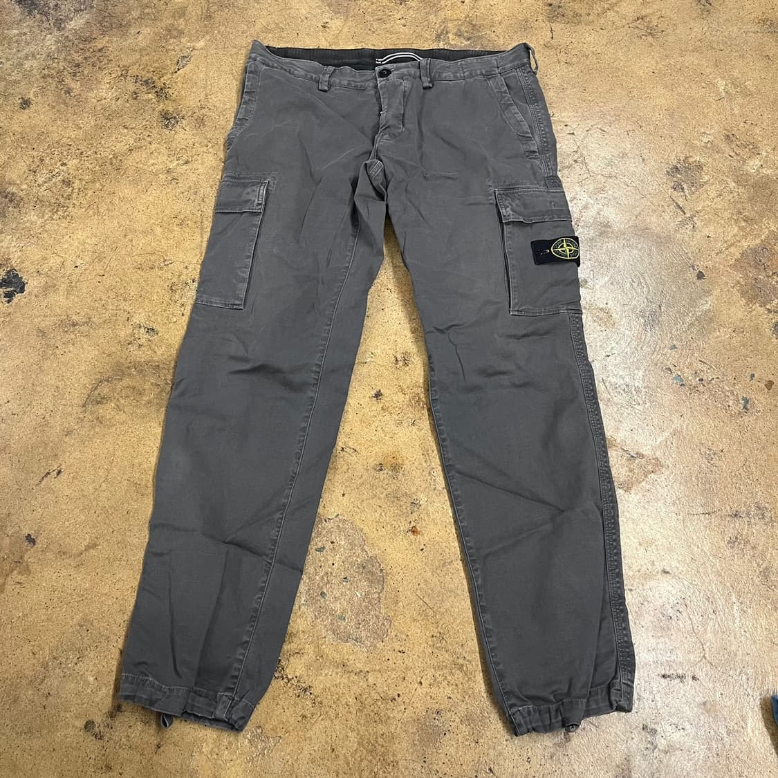 [정품] 스톤아일랜드 카고 바지 그레이 b16 상품이미지3